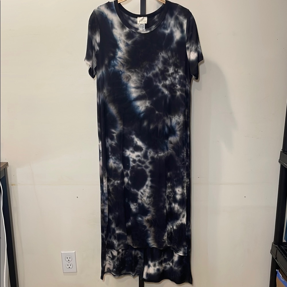 Caution To The Wind Asymmetrical Blue and White Sheath Dress